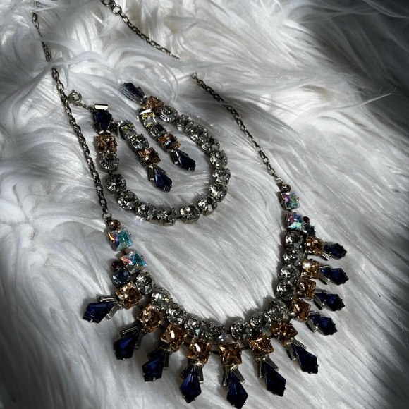 Purple and Champagne Sparkly Sorrelli Set - Picture 9 of 9